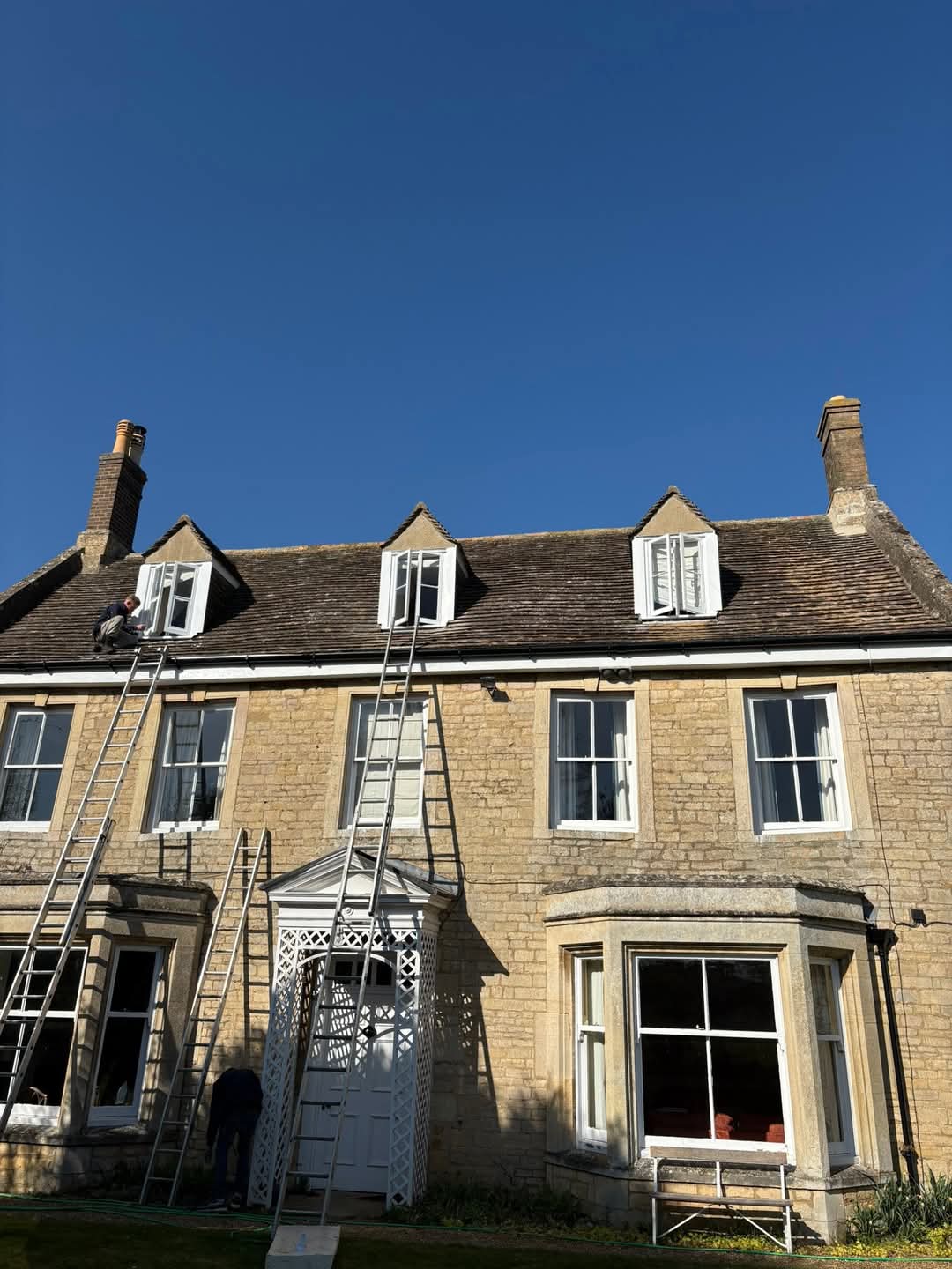 New tiled roof on a detached home